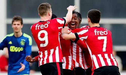 球找到队友 球找到队友