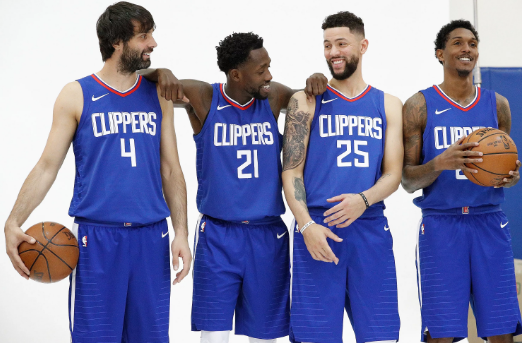 历史大胜不 历史大胜不