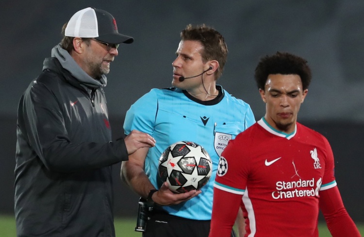 少暴露内线 少暴露内线