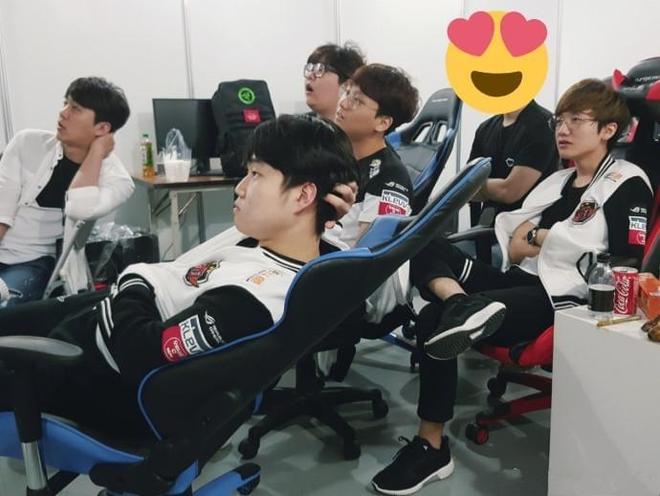 正是完投的 正是完投的